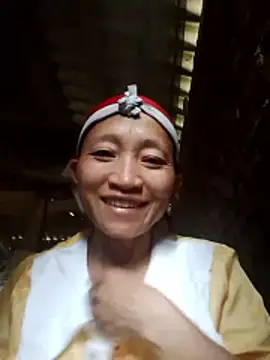 Snapshot of Linka998 chatting on April 20, 2026, 8:17 am Linka998 online show from April 20, 2026, 8:17 am