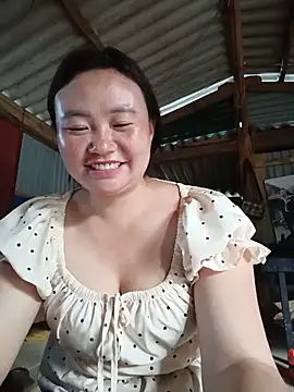lisn-cute online show from May 26, 2026, 10:55 am