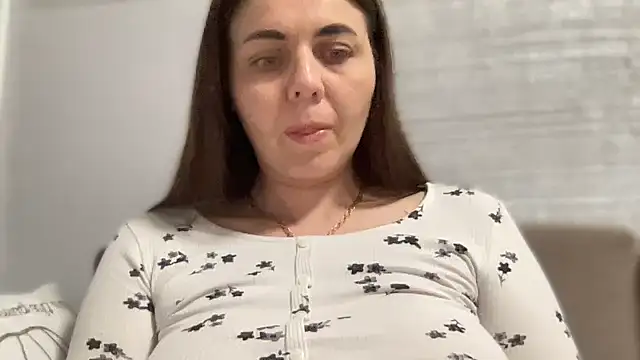 Darsy Rox online show from May 8, 2026, 5:51 pm
