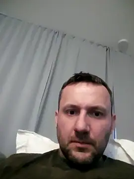 defaktor online show from February 12, 2026, 3:40 pm