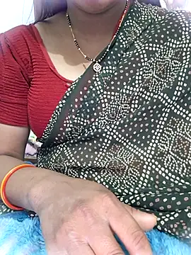 Cutiee nehu09 online show from February 9, 2026, 4:55 pm