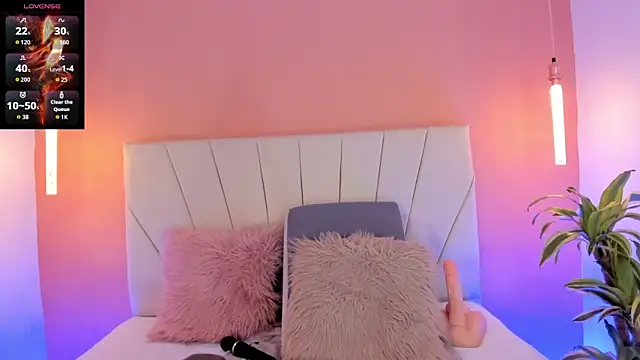 Snapshot of celeste_lewiss chatting on March 14, 2026, 1:01 am celeste lewiss online show from March 14, 2026, 1:01 am