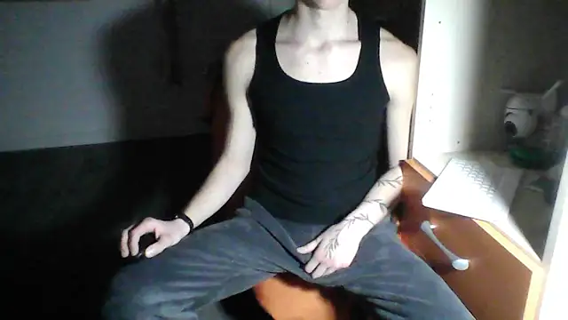 JulioDomlive online show from February 9, 2026, 7:07 pm