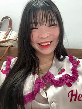 Snapshot of cuty_lusy chatting on March 4, 2026, 2:17 am cuty lusy online show from March 4, 2026, 2:17 am