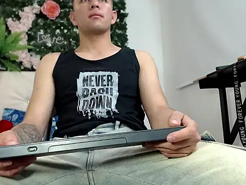 camilosmithh online show from February 9, 2026, 4:55 pm