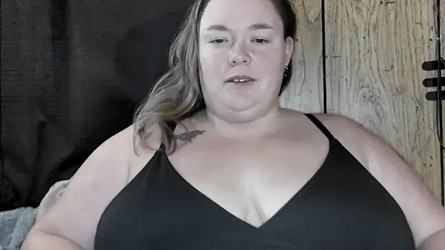 ladylynn13 online show from February 24, 2026, 11:14 pm