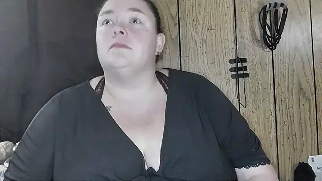 ladylynn13 online show from March 3, 2026, 10:48 pm