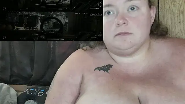 ladylynn13 online show from April 30, 2026, 10:25 pm