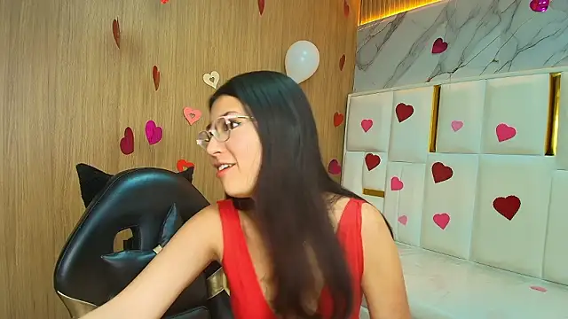 dani tf online show from February 15, 2026, 1:20 pm