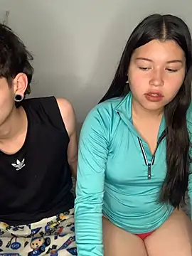 Snapshot of Damn__Love chatting on March 20, 2026, 9:14 am Damn Love online show from March 20, 2026, 9:14 am