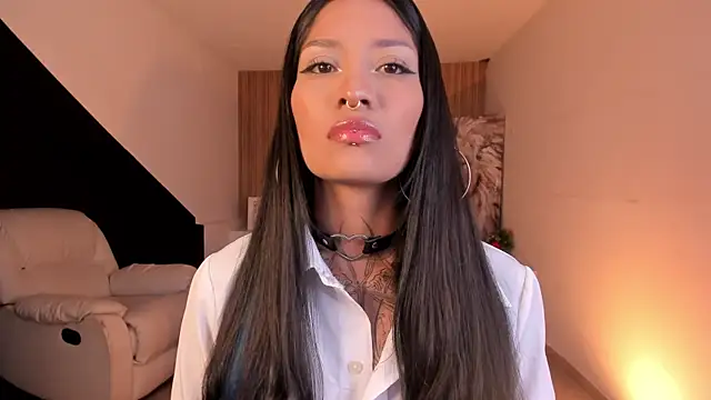 NicoleMonet1 online show from February 28, 2026, 10:33 pm