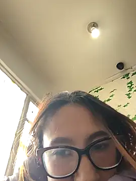Sara Love 1 online show from April 29, 2026, 3:16 pm