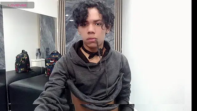 DaviidBuckx  online show from June 9, 2026, 9:04 pm