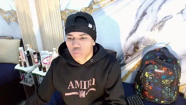 DaviidBuckx  online show from June 11, 2026, 2:22 am