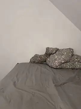 KiaraAmara online show from March 18, 2026, 5:05 pm