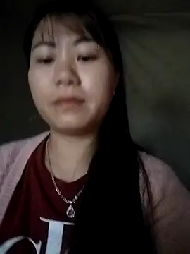 girl-bad102 online show from February 9, 2026, 3:32 am