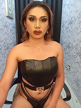 Victorias DomWorld online show from May 3, 2026, 8:26 pm