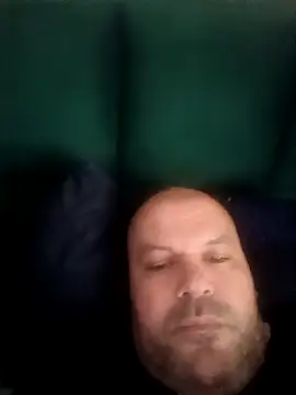 issam78 online show from February 8, 2026, 12:52 pm