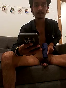 Sam03s online show from May 18, 2026, 6:25 pm
