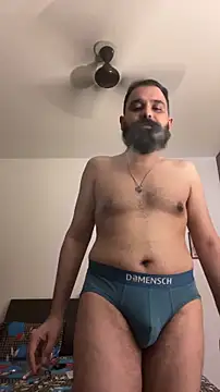 beerboy2222 online show from June 12, 2026, 7:35 pm