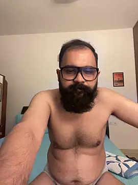 beerboy2222 online show from June 22, 2026, 4:26 pm