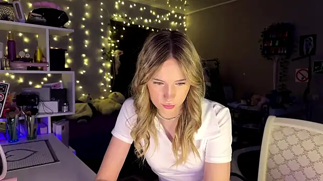 amily sunray online show from February 15, 2026, 2:14 pm