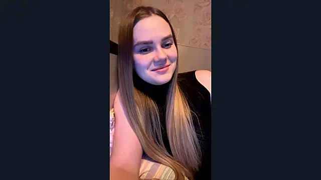 DyanSettlemyre online show from February 11, 2026, 10:37 pm