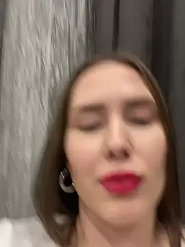 Snapshot of Arielle_Vade chatting on April 28, 2026, 6:07 am Arielle Vade online show from April 28, 2026, 6:07 am