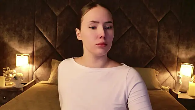 Snapshot of Arielle_Vade chatting on May 2, 2026, 5:12 am Arielle Vade online show from May 2, 2026, 5:12 am