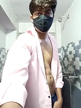 hotyboy 89 online show from April 21, 2026, 1:06 pm