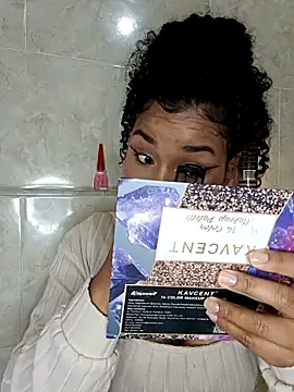 BrianaSweetxxx online show from March 17, 2026, 3:00 am