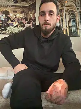 Cristilaba828 online show from February 8, 2026, 2:42 pm