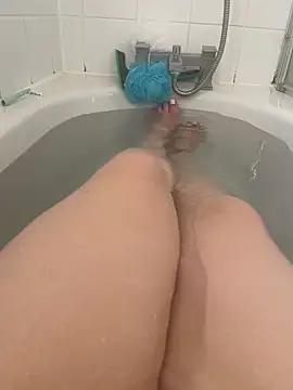 Piper Milf 36 online show from April 27, 2026, 2:59 pm