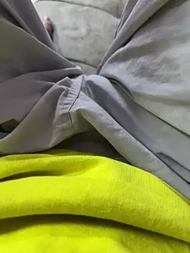 Snapshot of hassuniii chatting on February 10, 2026, 3:54 am hassuniii online show from February 10, 2026, 3:54 am