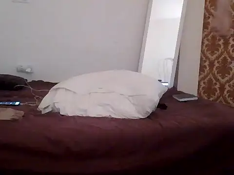 Mickredge online show from February 9, 2026, 12:09 pm