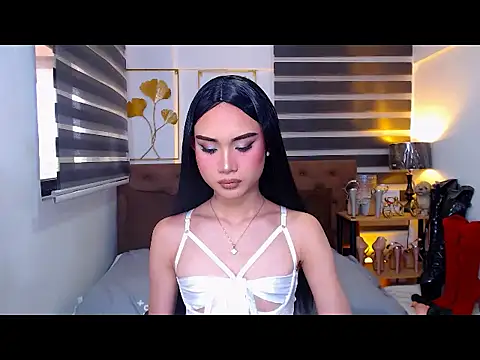 JuicyCockThea online show from May 8, 2026, 1:00 am