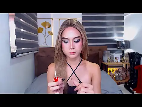 JuicyCockThea online show from June 13, 2026, 1:36 am
