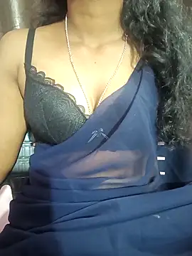 manu sexy  online show from February 27, 2026, 7:08 am