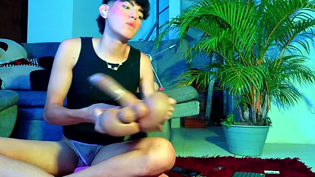 max femboy online show from May 8, 2026, 4:51 am