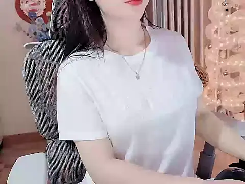 Agnelyn    online show from April 30, 2026, 12:33 pm