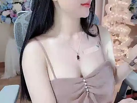 Agnelyn    online show from June 23, 2026, 1:09 pm