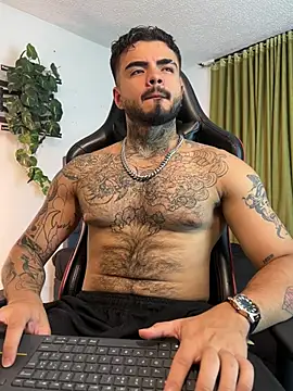 Benjii Carter1 online show from June 25, 2026, 12:54 am