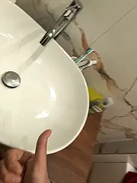 andrepix995 online show from March 7, 2026, 11:07 am