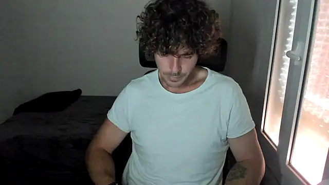 joaquin420 hot online show from May 1, 2026, 8:52 am