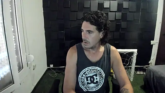 joaquin420 hot online show from June 24, 2026, 8:35 am