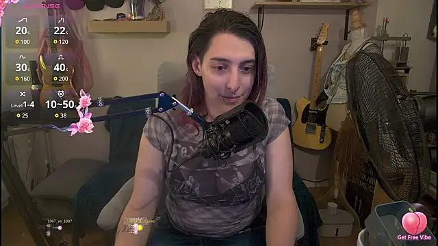 Snapshot of thea_cake chatting on June 22, 2026, 8:17 pm thea cake online show from June 22, 2026, 8:17 pm