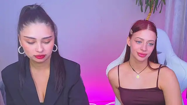 Sofia Plump online show from April 30, 2026, 8:57 pm