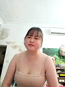 Kee-kimlee online show from April 24, 2026, 9:39 pm