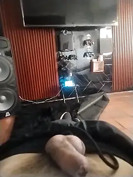 Guzman82838 online show from February 9, 2026, 3:38 pm