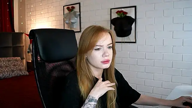 AmyNox online show from June 18, 2026, 1:15 pm